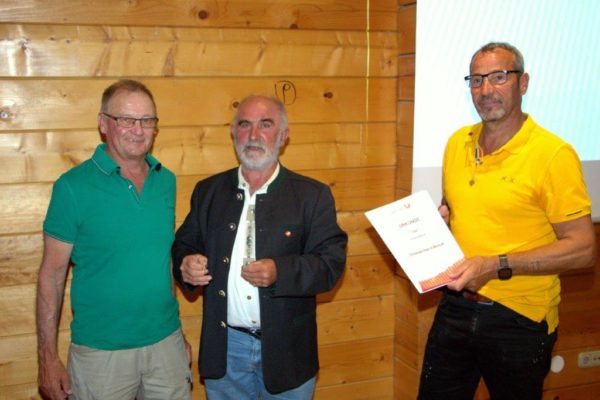 Höller Franz: USC Mitglied seit 2000 Platzwart - Ehrenzeichen in Bronze